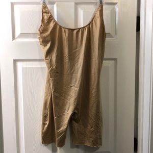 SPANX Intimates & Sleepwear - Spanx 2X slimming body shaper SPANX Intimates & Sleepwear - Spanx 2X slimming body shaper